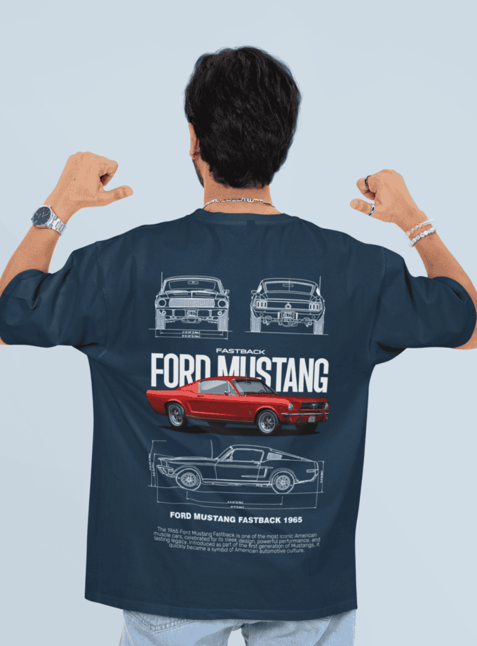 Ford Mustang Fastback 1965 Oversized Classic T-Shirt | Muscle Car Graphic Tee